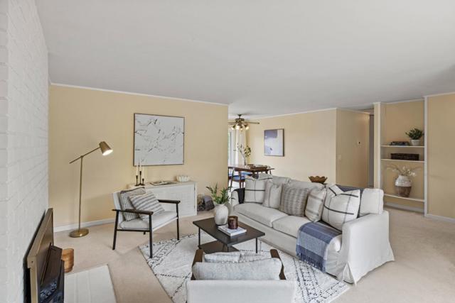 2061 Marsala Circle, Monterey CA: https://media.crmls.org/mediaz/f108bbf8-c8e3-4b61-8232-02504e7a28b4.jpg
