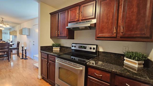 5252 Orange Ave, San Diego CA: https://media.crmls.org/mediaz/f108cf58-4f65-4aa7-95a6-f9d25753c864.jpg