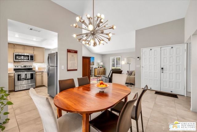 1678 Paseo De La Palma, Palm Springs CA: https://media.crmls.org/mediaz/f10bdb44-afef-4cc3-a3ad-03a87bd62fef.jpg