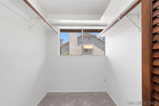 12847 Abra Pl, San Diego CA: https://media.crmls.org/mediaz/f10c8dfb-2d3c-45c3-93bc-480c39186a7b.jpg