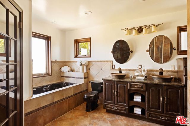 2125 Kew Drive, Los Angeles CA: https://media.crmls.org/mediaz/f10d1434-6671-4faa-9c75-fff4f3ed1f95.jpg