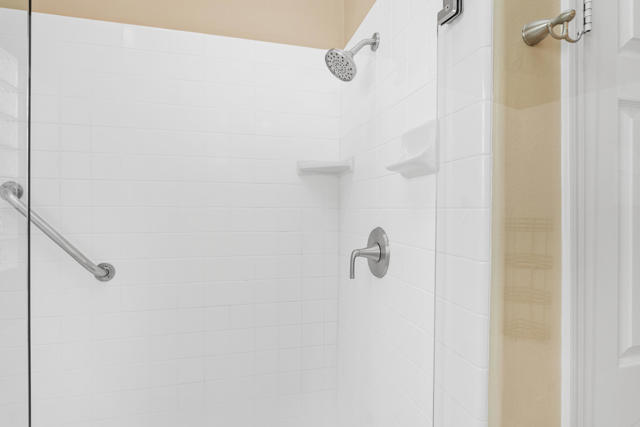 42 Marricopa Court, Palm Desert CA: https://media.crmls.org/mediaz/f10d94d7-c4b6-44f3-867d-78087f5b94f9.jpg