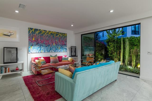 294 Mayfair Way, Palm Springs, CA 92264