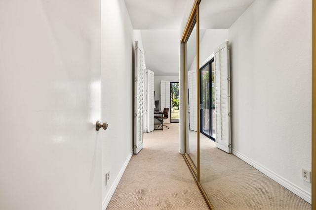 10605 Wimbledon Drive, Rancho Mirage CA: https://media.crmls.org/mediaz/f10e81c1-37d3-4e0f-a320-fec90fe4362d.jpg