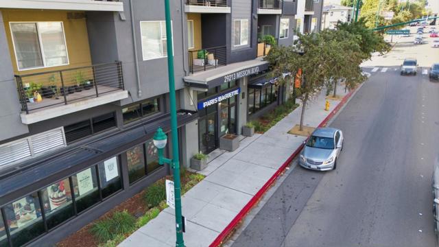 490 Trace Lane, Hayward CA: https://media.crmls.org/mediaz/f10f11ca-eb1f-4bb0-ace6-17d8b107341a.jpg