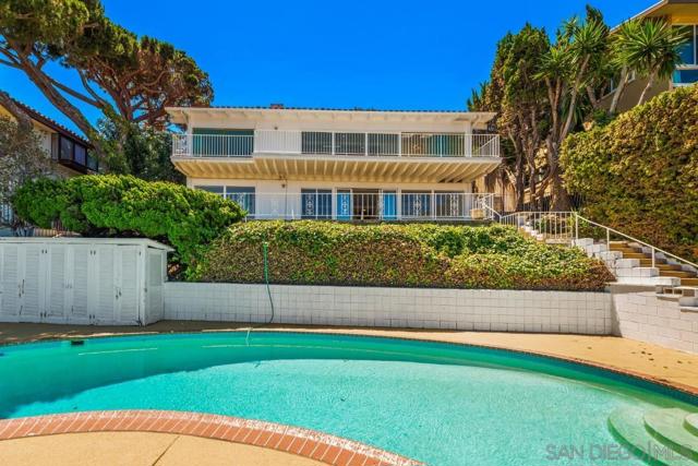 605 Palos Verdes Dr W, Palos Verdes Estates, California 90274, 4 Bedrooms Bedrooms, ,2 BathroomsBathrooms,Residential,Sold,Palos Verdes Dr W,220015650SD