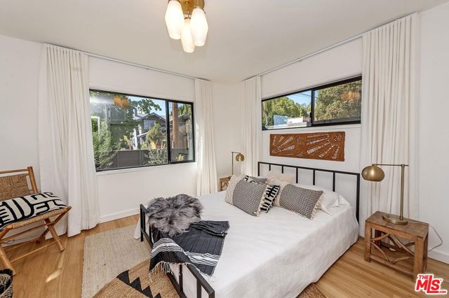 1964 Vista Del Mar Street, Los Angeles CA: https://media.crmls.org/mediaz/f10fe0ea-a872-4d34-855a-55bf8e30c6c6.jpg