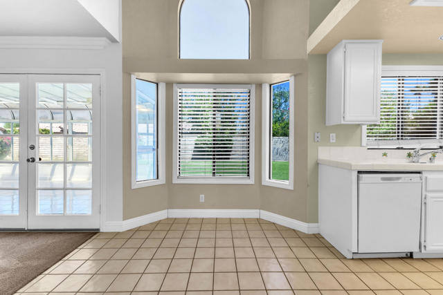 78748 Via Sonata, La Quinta CA: https://media.crmls.org/mediaz/f110cafd-6623-4c1f-b6d4-503485f31fe4.jpg