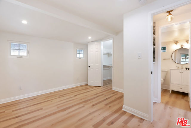 483 Sturtevant Drive, Sierra Madre CA: https://media.crmls.org/mediaz/f1118d01-45fa-4eb4-b3b4-f3547c0c92ba.jpg