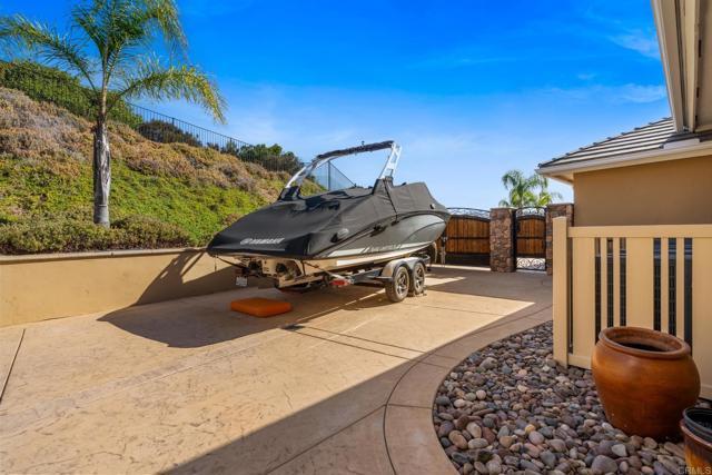 2772 Firebrand Drive, Alpine CA: https://media.crmls.org/mediaz/f1118fc0-4f77-4ba0-89d7-6518e7f3dd43.jpg