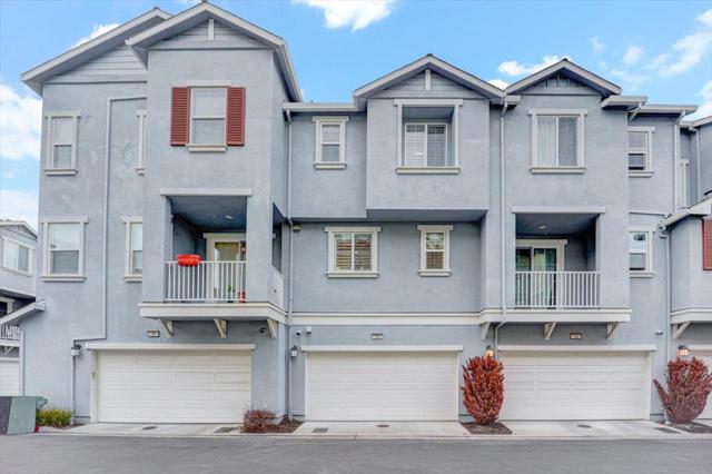 193 Fable Court, Mountain View CA: https://media.crmls.org/mediaz/f112071e-b831-433d-85e4-39adabe19536.jpg