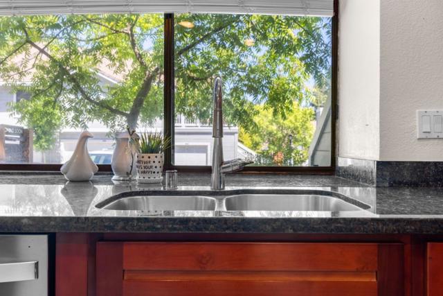 2784 Buena Point Court, San Jose CA: https://media.crmls.org/mediaz/f113a176-9270-4206-b3ad-c60fc5117d9e.jpg