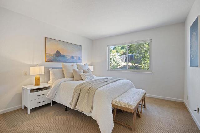 16 Niner Court, Redwood City CA: https://media.crmls.org/mediaz/f1143b95-30f7-483b-9e2a-9a141ec9f465.jpg
