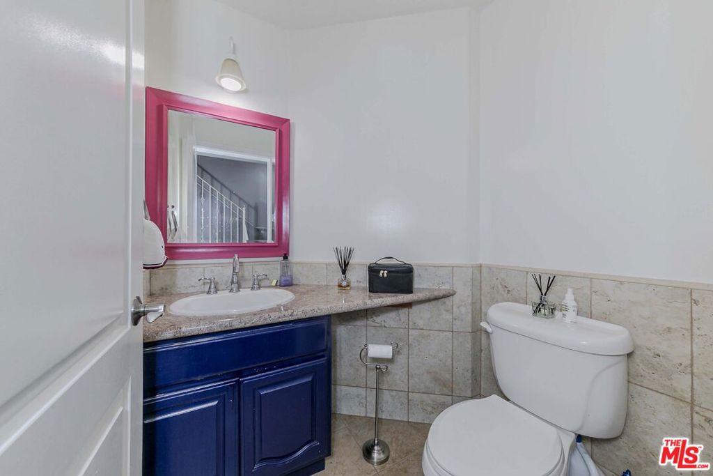 F1151Bb3 C525 4849 88C7 63760C77Ca85 2743 Montrose Avenue #110, Montrose, Ca 91020 &Lt;Span Style='BackgroundColor:transparent;Padding:0Px;'&Gt; &Lt;Small&Gt; &Lt;I&Gt; &Lt;/I&Gt; &Lt;/Small&Gt;&Lt;/Span&Gt;