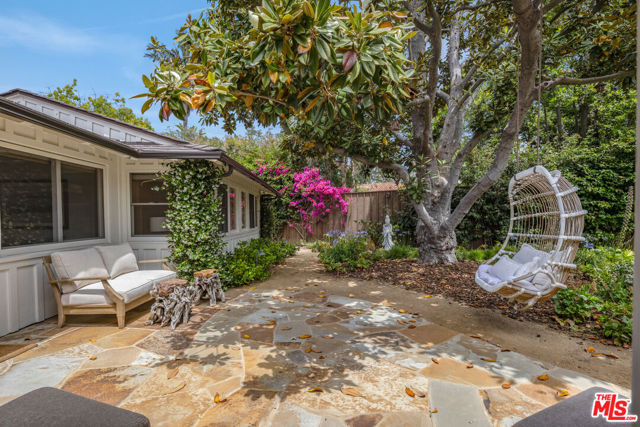13214 Riviera Ranch Road, Los Angeles CA: https://media.crmls.org/mediaz/f1159129-f12e-4521-8462-c1c61359d4e2.jpg