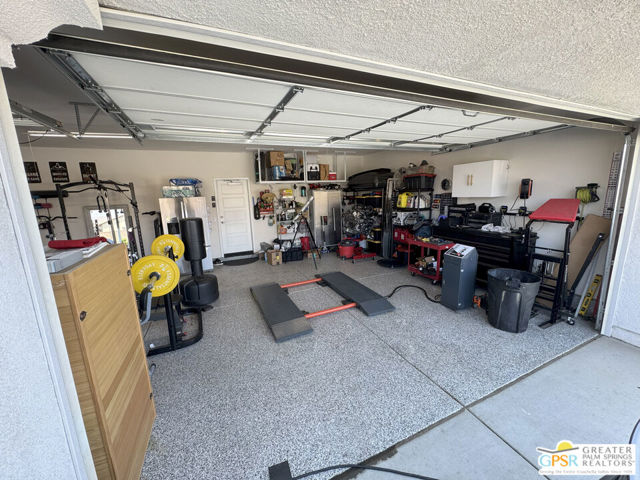 5688 California Circle, Banning CA: https://media.crmls.org/mediaz/f115b743-1509-4c9e-b02c-fe2bc5600405.jpg