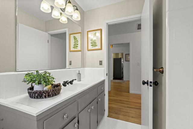 910 Monica Lane, Campbell CA: https://media.crmls.org/mediaz/f115d5f0-502b-4a73-99dc-fc366b54813a.jpg