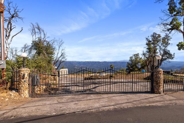 230 Braemoor Drive, Santa Cruz CA: https://media.crmls.org/mediaz/f115edad-e2d2-4829-a2d2-128d52c6761a.jpg