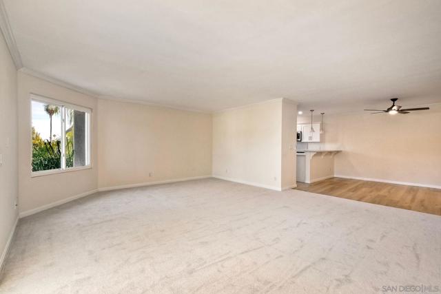 5370 La Jolla Blvd, La Jolla CA: https://media.crmls.org/mediaz/f115f580-69e4-4892-8b95-7593e142e126.jpg