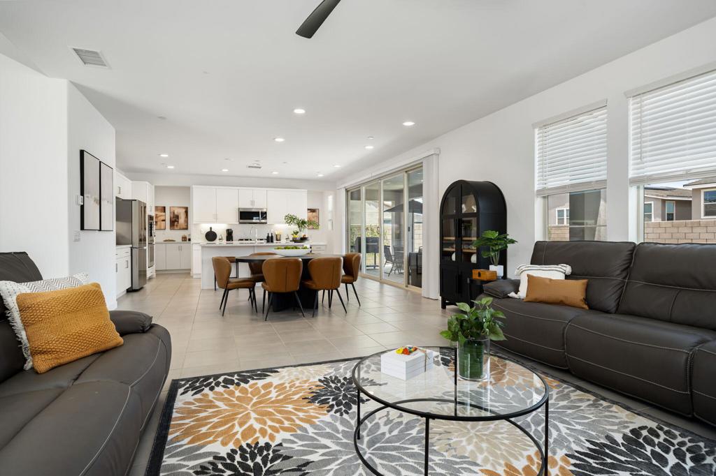 MLS #219132592DA image #3