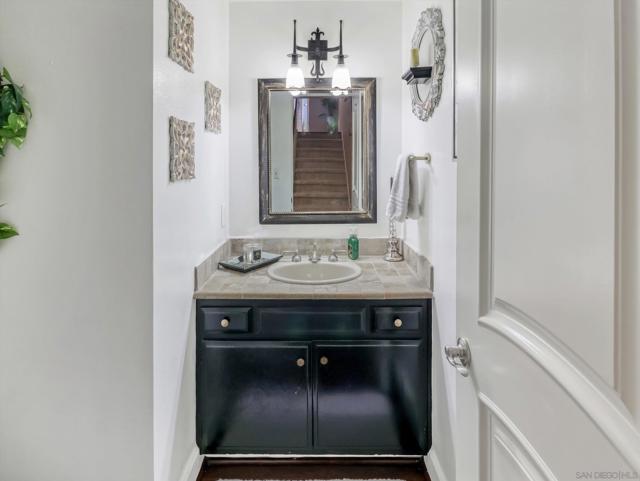 4804 La Villa Marina, Marina del Rey CA: https://media.crmls.org/mediaz/f119d505-3d30-4d25-8fd9-1ed45c3d3136.jpg