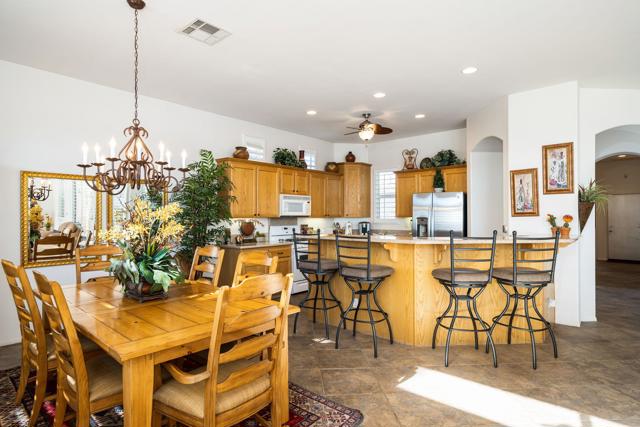 Image 17 of 51 For 82705 Odlum Drive