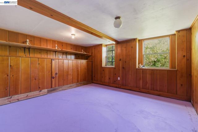 3890 Serrano St, Martinez CA: https://media.crmls.org/mediaz/f120267f-87b0-405b-803c-9fa97e683bd2.jpg