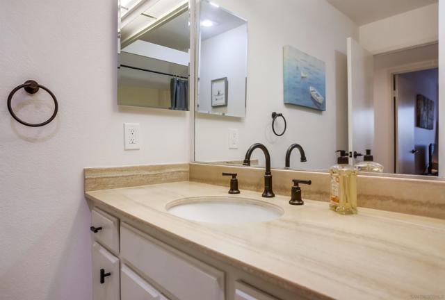 17470 Plaza Animado, San Diego, California 92128, 2 Bedrooms Bedrooms, ,2 BathroomsBathrooms,Condominium,For Sale,Plaza Animado,250001313SD