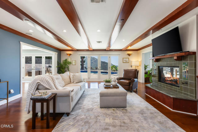 3626 Saint Elizabeth Road, Glendale CA: https://media.crmls.org/mediaz/f120dea3-757c-4309-bbbe-0a3fdce4f453.jpg