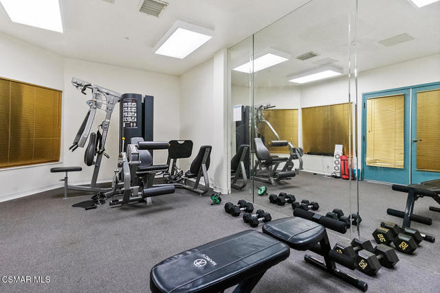 2716 Borchard Road, Newbury Park CA: https://media.crmls.org/mediaz/f122ade2-7011-47ca-a6b5-50dfb4b9af8a.jpg