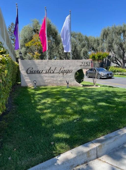 2151 Oakland Rd Space, San Jose CA: https://media.crmls.org/mediaz/f122b300-4e3b-42bb-b8a6-2e4e338f5bf2.jpg