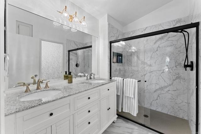 340 Isthmus Way, Oceanside CA: https://media.crmls.org/mediaz/f12380fa-99f9-43cb-9f1e-dff4f3600396.jpg