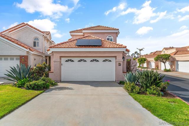 100 Tunapuna Lane, Coronado CA: https://media.crmls.org/mediaz/f1242333-e2bf-4b47-a909-ed4979b47cb3.jpg