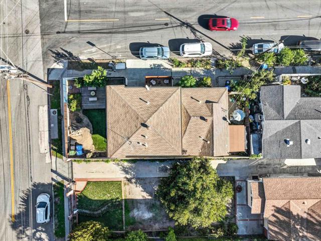4927 Ellenwood Drive, Los Angeles CA: https://media.crmls.org/mediaz/f1245da9-d9b7-43ed-9f7a-e995197e2fa2.jpg