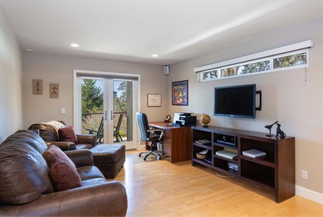 414 Belle Monti Court, Aptos CA: https://media.crmls.org/mediaz/f1257297-b4fb-4172-8f1f-4f140191998e.jpg