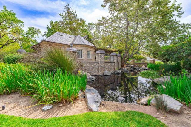 1964 Tracy Ct, Fallbrook CA: https://media.crmls.org/mediaz/f125fc69-0679-4a07-86cf-37ca310e5dfb.jpg