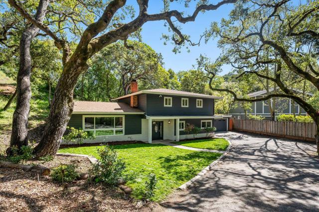 2085 Edgewood Road, Redwood City CA: https://media.crmls.org/mediaz/f1265898-f5ce-4d96-9ddc-5e83d4f616a2.jpg