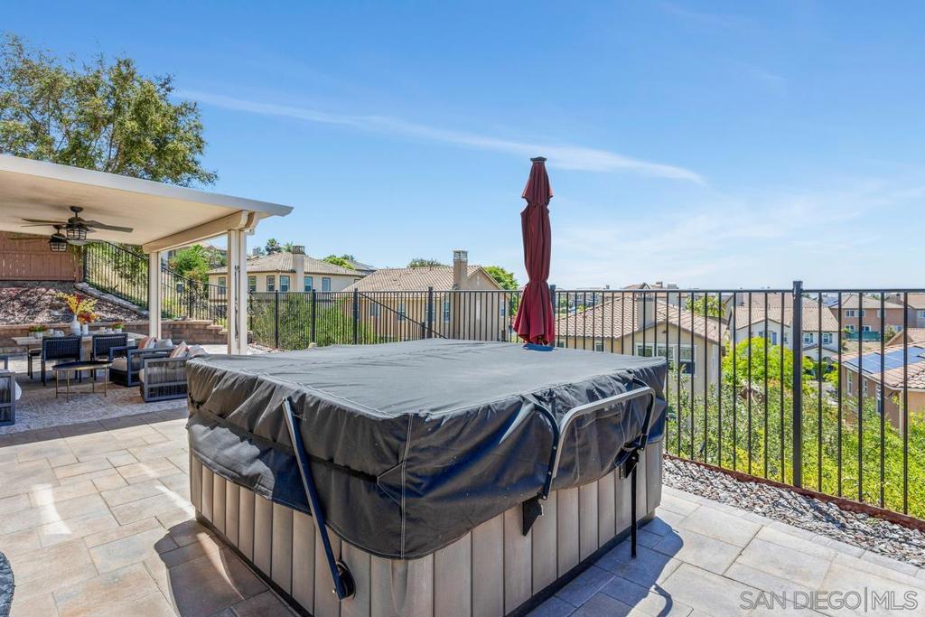 1748 Avenida Regina - photo 19
