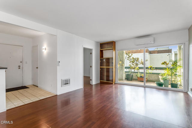 Detail Gallery Image 8 of 49 For 355 S Los Robles Ave #311,  Pasadena,  CA 91101 - 2 Beds | 1 Baths