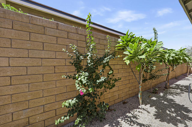 78783 Fortuna Place, Palm Desert CA: https://media.crmls.org/mediaz/f128920a-de08-4320-ac84-9b6c59bd354d.jpg