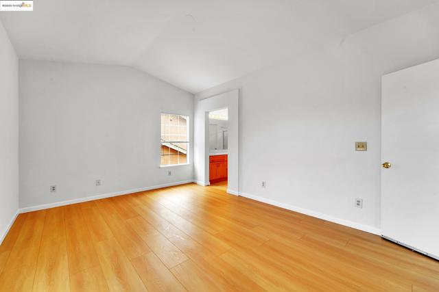 1764 Primrose Ln, Pinole CA: https://media.crmls.org/mediaz/f1289bc9-9786-4f25-91b5-abf741a05eae.jpg