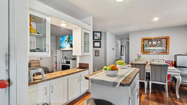 Image 5 of 13 For 2626 Coronado Ave Avenue 7
