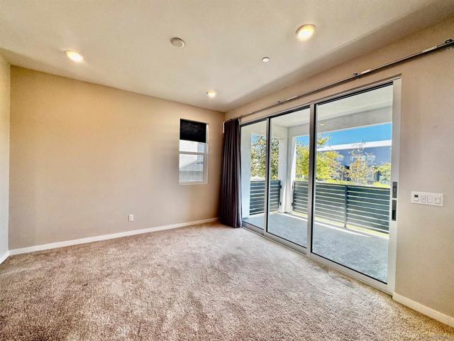 10423 Newbliss Way, San Diego CA: https://media.crmls.org/mediaz/f12c1a02-5f6f-4e38-be31-00d00af936da.jpg