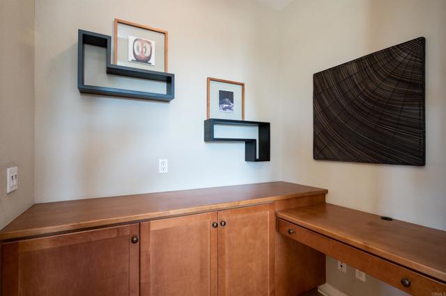 1804 OLIVE GREEN ST, Chula Vista CA: https://media.crmls.org/mediaz/f12ceddd-d7ac-4423-9e2d-05a8cb6add6a.jpg