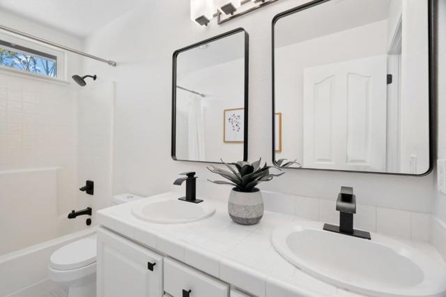 625 Coast Range Drive, Scotts Valley CA: https://media.crmls.org/mediaz/f12e8195-5186-46c3-bce8-b2ae2c2d7ff3.jpg