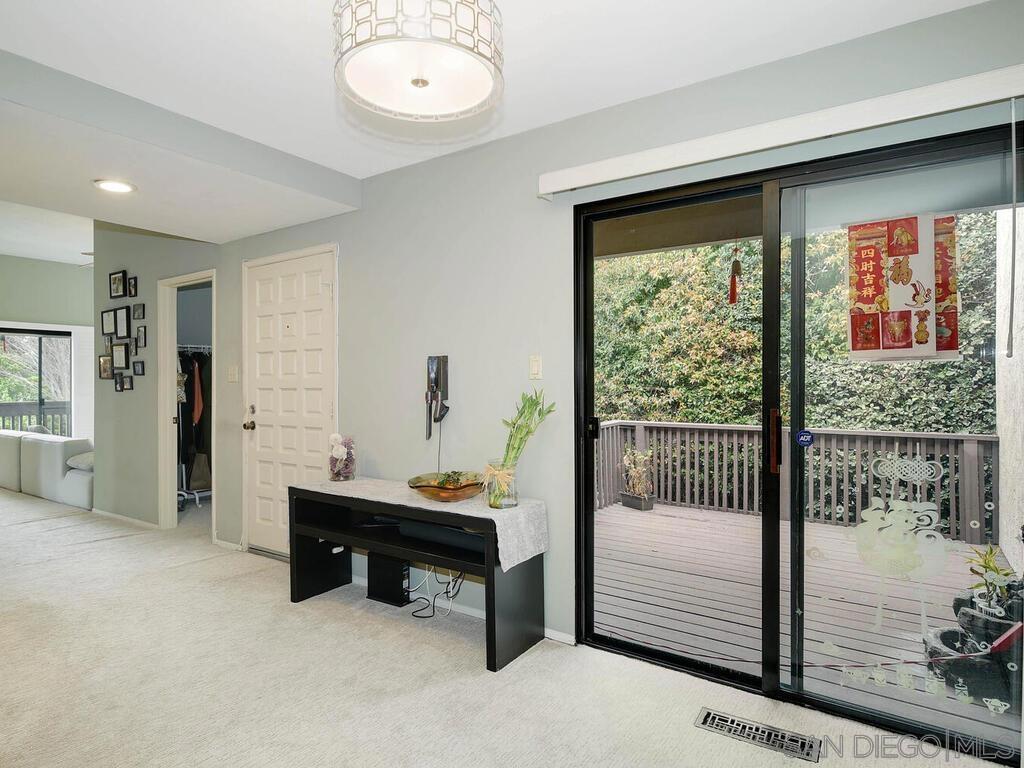 MLS #250019710SD img 16