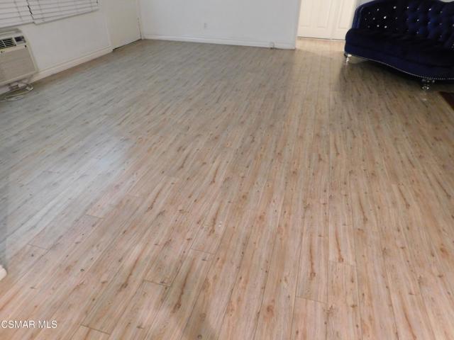 6213 Whitsett Avenue, North Hollywood CA: https://media.crmls.org/mediaz/f130b898-fdb8-4f4a-998b-2b4db077212b.jpg