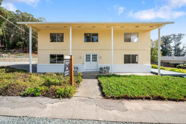 422 Santa Maria Avenue, El Granada CA: https://media.crmls.org/mediaz/f130b8cc-9a1b-4e1a-8940-a32dc7eee411.jpg