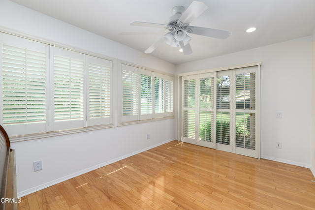 33229 Village 33, Camarillo CA: https://media.crmls.org/mediaz/f130c648-1890-4a8d-a571-972372140308.jpg