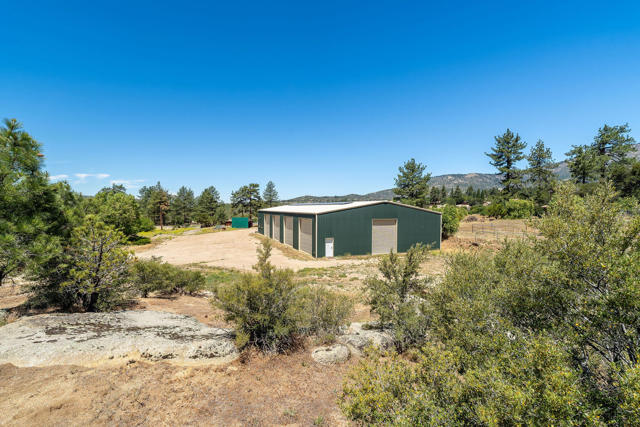 Image 70 of 83 For 28990 Bonita Vista Road
